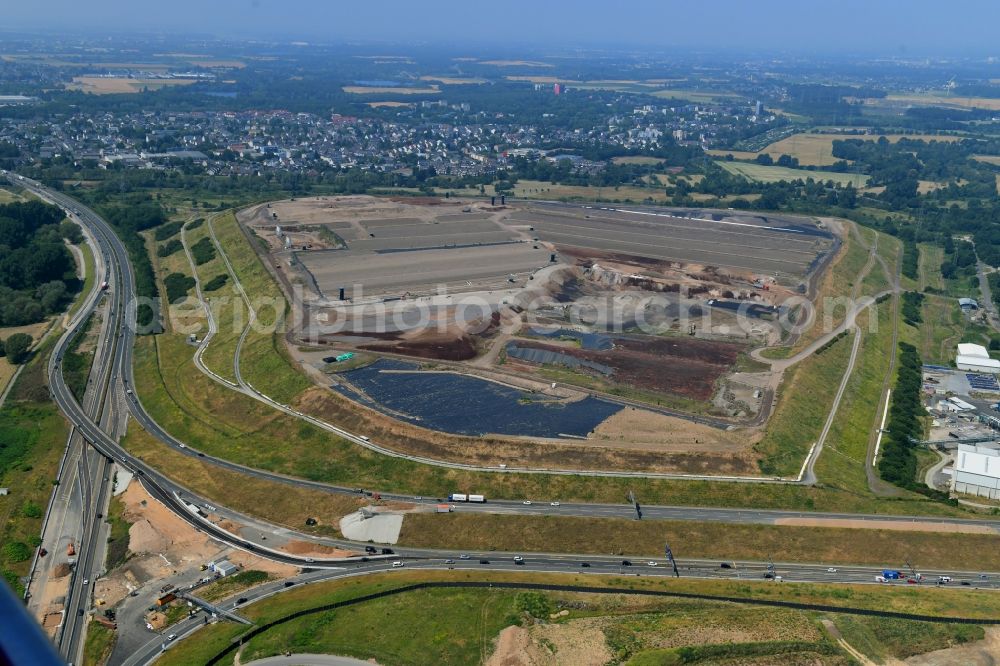 Aerial image Leverkusen - Renovation, sealing and restoration work on the site of the refurbished landfill in the district Wiesdorf in Leverkusen in the state North Rhine-Westphalia, Germany