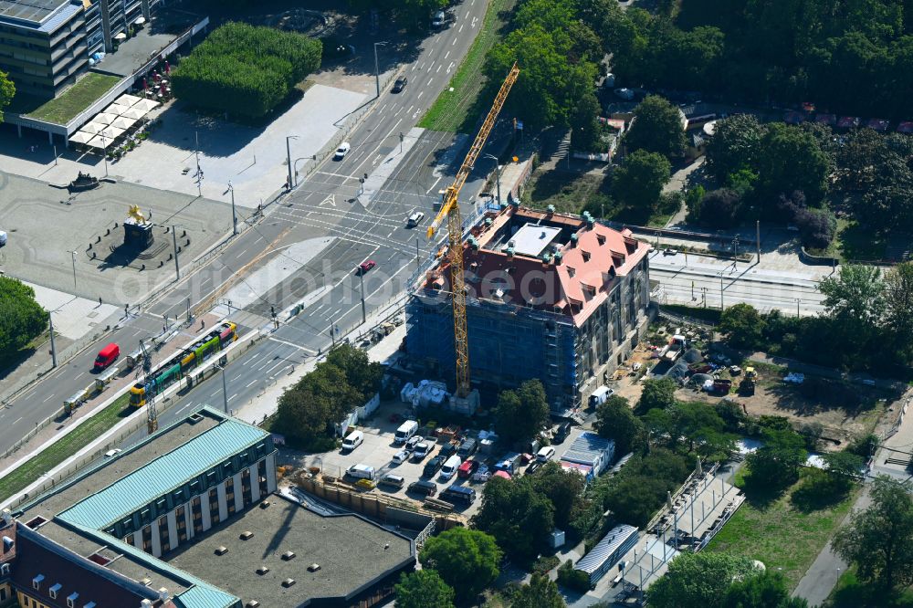 Dresden from the bird's eye view: Construction site for gutting and renovation and restoration of the historic building Blockhaus - Neustaedter Wache in the district Innere Neustadt in Dresden in the state Saxony, Germany