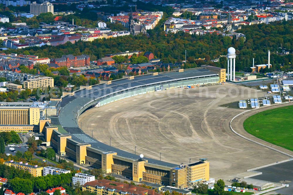 Berlin from the bird's eye view: Construction site for reconstruction and modernization and renovation of a building of Baudenkmales Flughafen Tempelhof in the district Tempelhof in Berlin, Germany