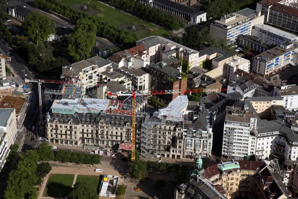 Aerial image Wiesbaden - Construction site for reconstruction and modernization and renovation of a building of Hession State Choncellery ond of Novum Hotels Wiesbaden City in the Georg- August- Zinn- Strasse Wiesbaden in the state Hesse, Germany