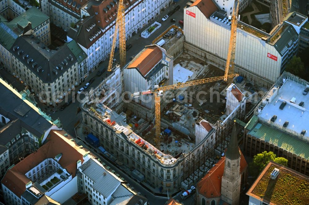 Aerial photograph München - Construction site for reconstruction and modernization and renovation of a building Kardinal-Faulhaber-Strasse - Prannerstrasse - Salvatorstrasse in the district Altstadt in Munich in the state Bavaria, Germany