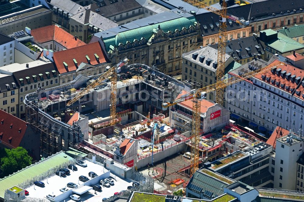 München from above - Construction site for reconstruction and modernization and renovation of a building Kardinal-Faulhaber-Strasse - Prannerstrasse - Salvatorstrasse in the district Altstadt in Munich in the state Bavaria, Germany