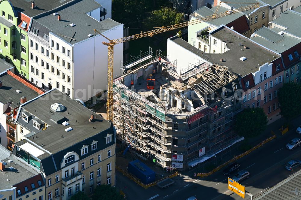 Halle (Saale) from the bird's eye view: Construction site for reconstruction and modernization and renovation of a building Volkmannstrasse corner Krukenbergstrasse in Halle (Saale) in the state Saxony-Anhalt, Germany