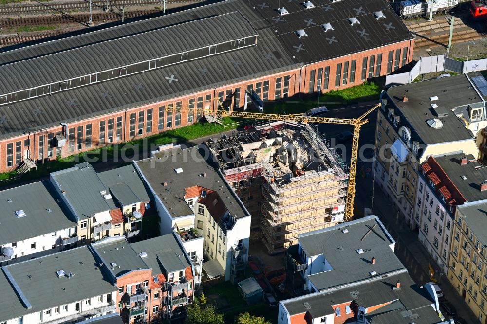 Halle (Saale) from the bird's eye view: Construction site for reconstruction and modernization and renovation of a building Volkmannstrasse corner Krukenbergstrasse in Halle (Saale) in the state Saxony-Anhalt, Germany