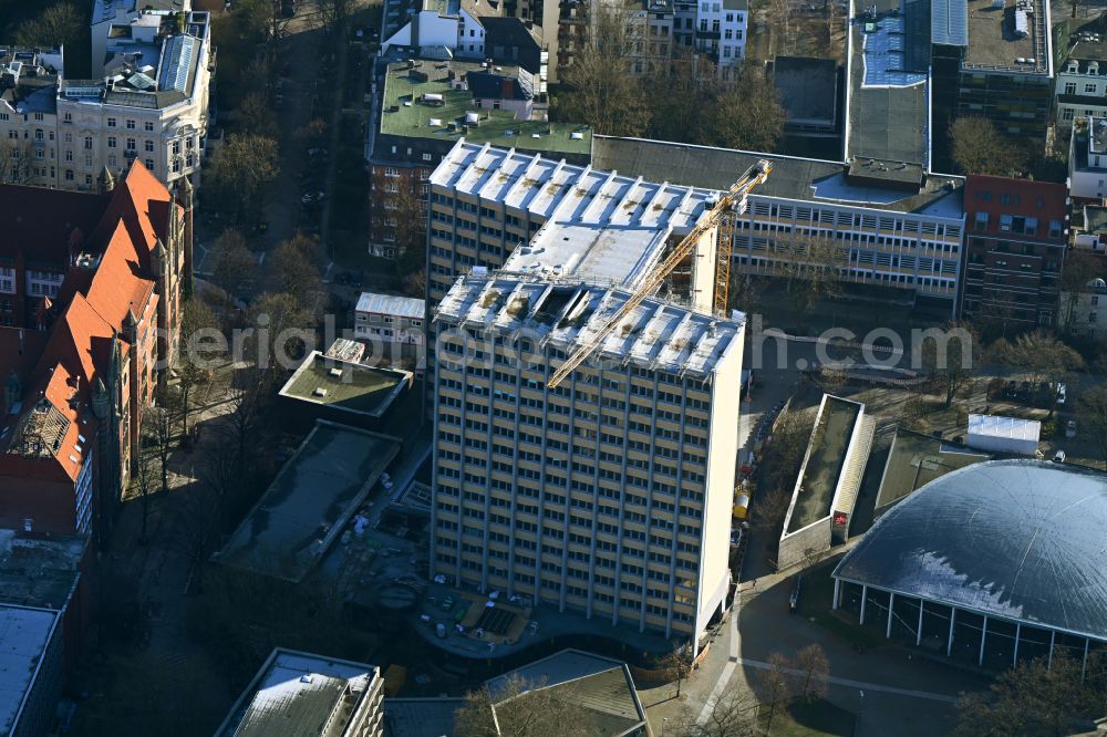 Hamburg from above - High-rise building of the university Philosophenturm on Von-Melle-Park in the district Rotherbaum in Hamburg, Germany