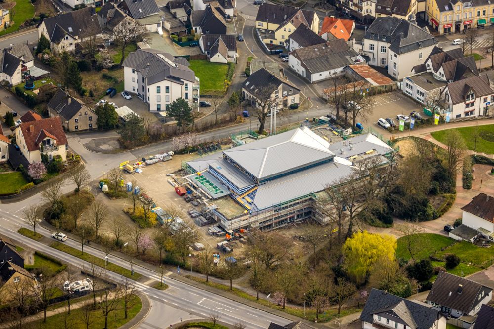 Wickede (Ruhr) from the bird's eye view: Renovation of the building of the indoor arena Buergerhaus Wickede on street Kirchstrasse in the district Echthausen in Wickede (Ruhr) at Sauerland in the state North Rhine-Westphalia, Germany