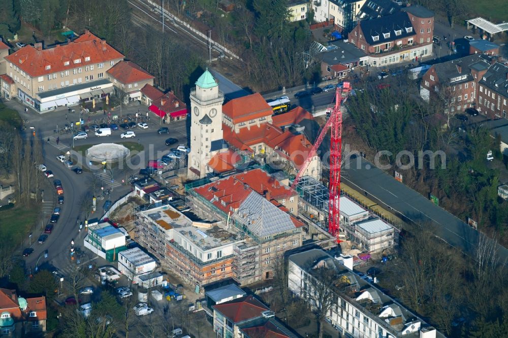 Aerial image Berlin - Construction site Tourist attraction of the historic monument of Kasinoensembles on place Ludolfinger Platz in the district Frohnau in Berlin, Germany