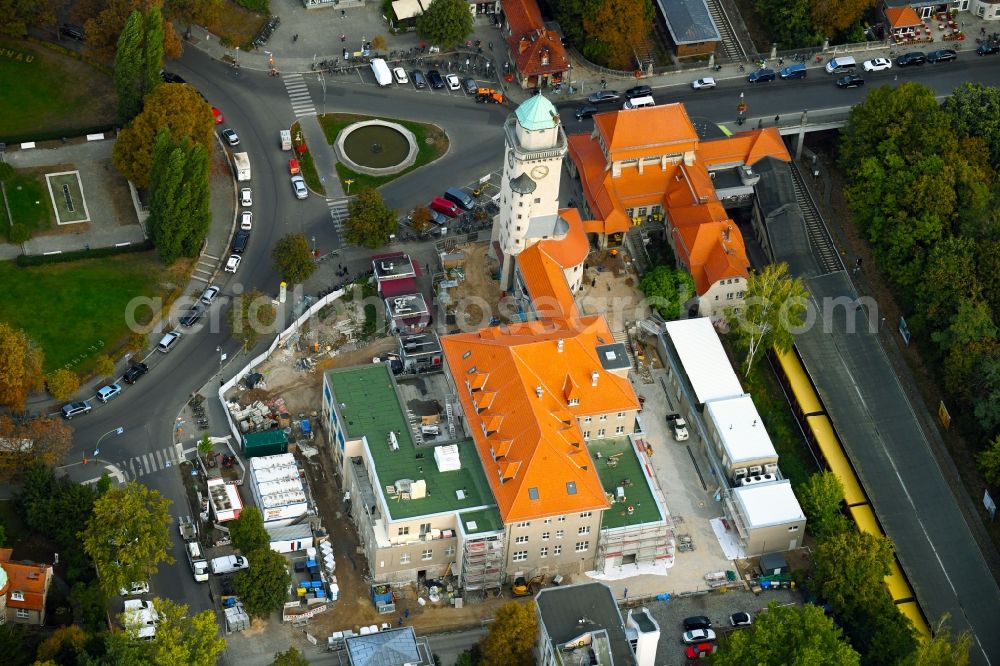 Berlin from above - Construction site Tourist attraction of the historic monument of Kasinoensembles on place Ludolfinger Platz in the district Frohnau in Berlin, Germany