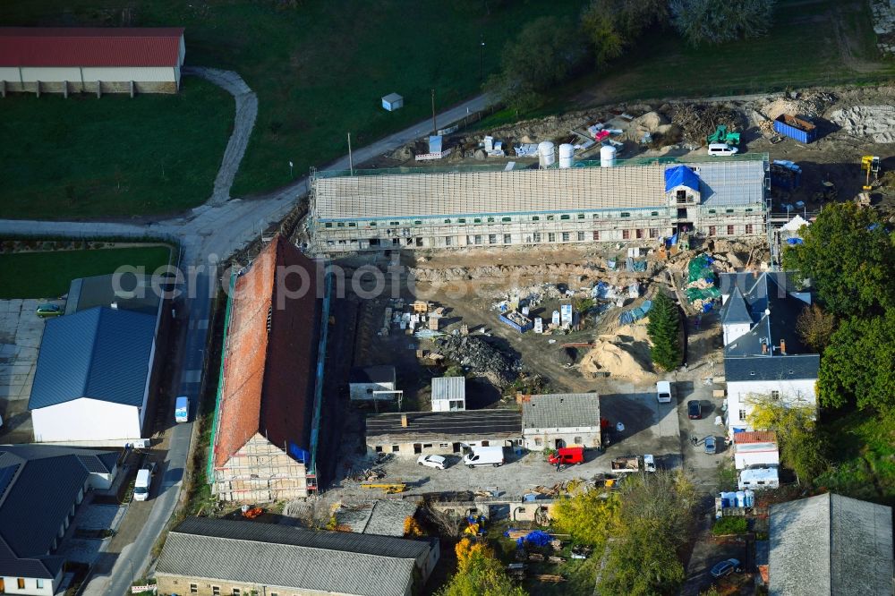 Aerial photograph Klein Kreutz - Constuction site and renovation works on building and manor house of the farmhouse in Klein Kreutz in the state Brandenburg, Germany