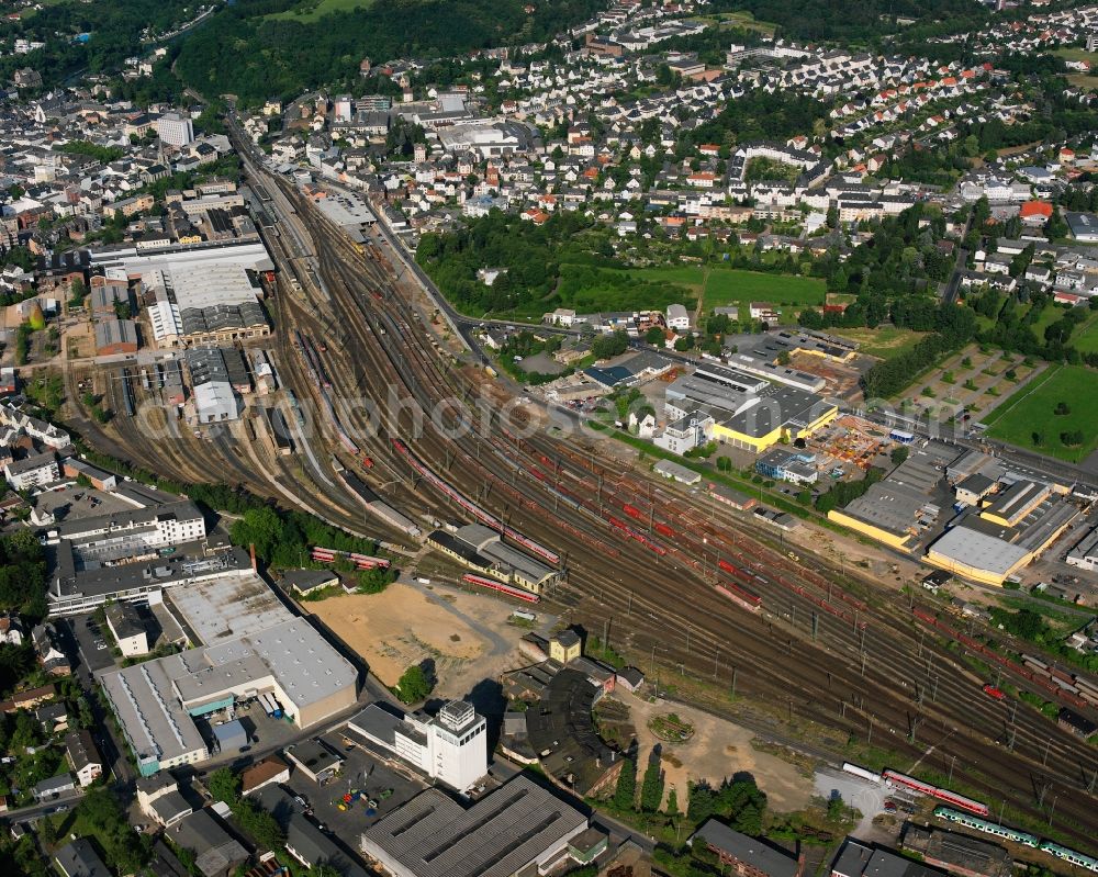 Aerial image Limburg an der Lahn - Railway track and overhead wiring harness in the route network of the Deutsche Bahn in Limburg an der Lahn in the state Hesse, Germany