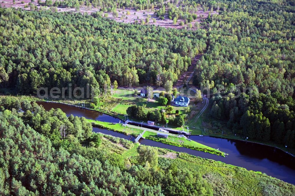 Röddelin from above - Locks - plants of Schleuse Schorfheide on the banks of the waterway of the Obere Havel Wasserstrasse in Roeddelin in the state Brandenburg, Germany