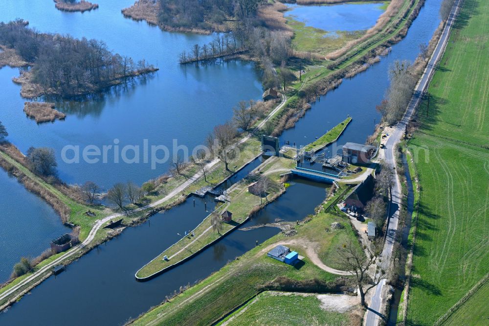 Lewitz from the bird's eye view: Locks - plants on the banks of the waterway of the Mueritz-Elde-Wasserstrasse on street Lewitzschleuse in Lewitz in the state Mecklenburg - Western Pomerania, Germany