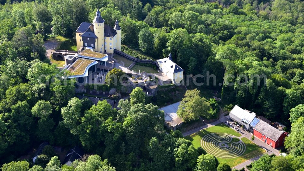 Aerial photograph Nümbrecht - Homburg Castle in Nuembrecht in the state North Rhine-Westphalia, Germany