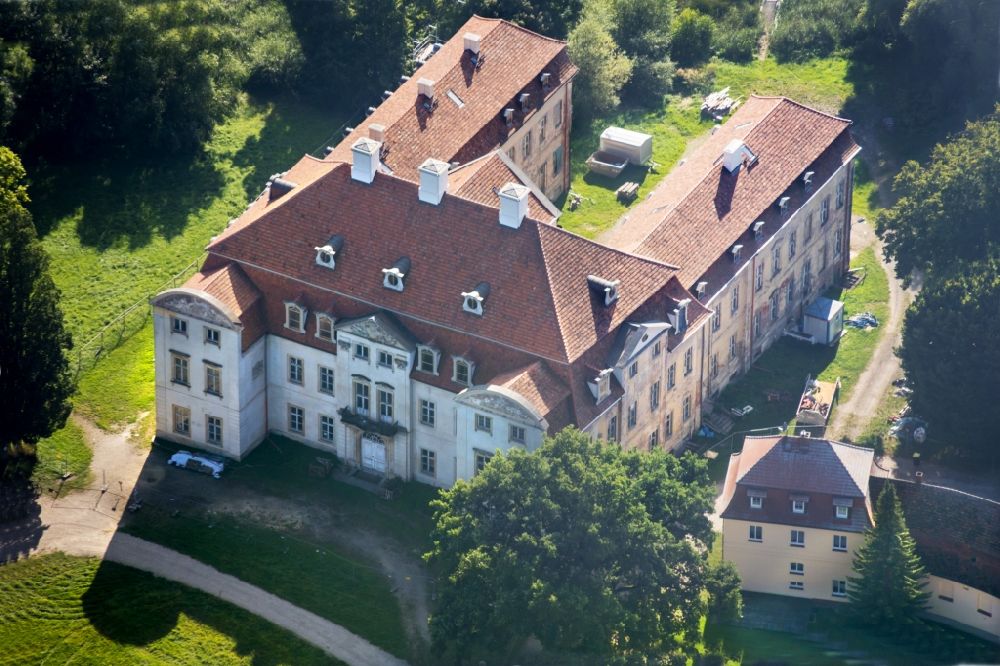 Aerial image Ivenack - View of the castle Ivenack in the state Mecklenburg-West Pomerania