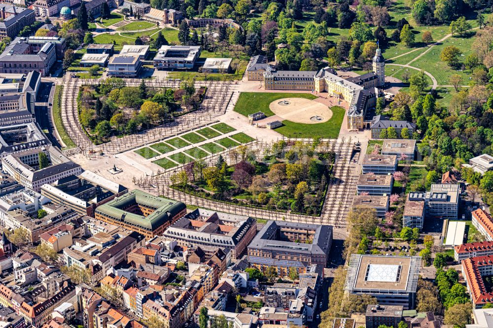 Aerial image Karlsruhe - Grounds and park at the castle of Karlsruhe in Baden-Wuerttemberg