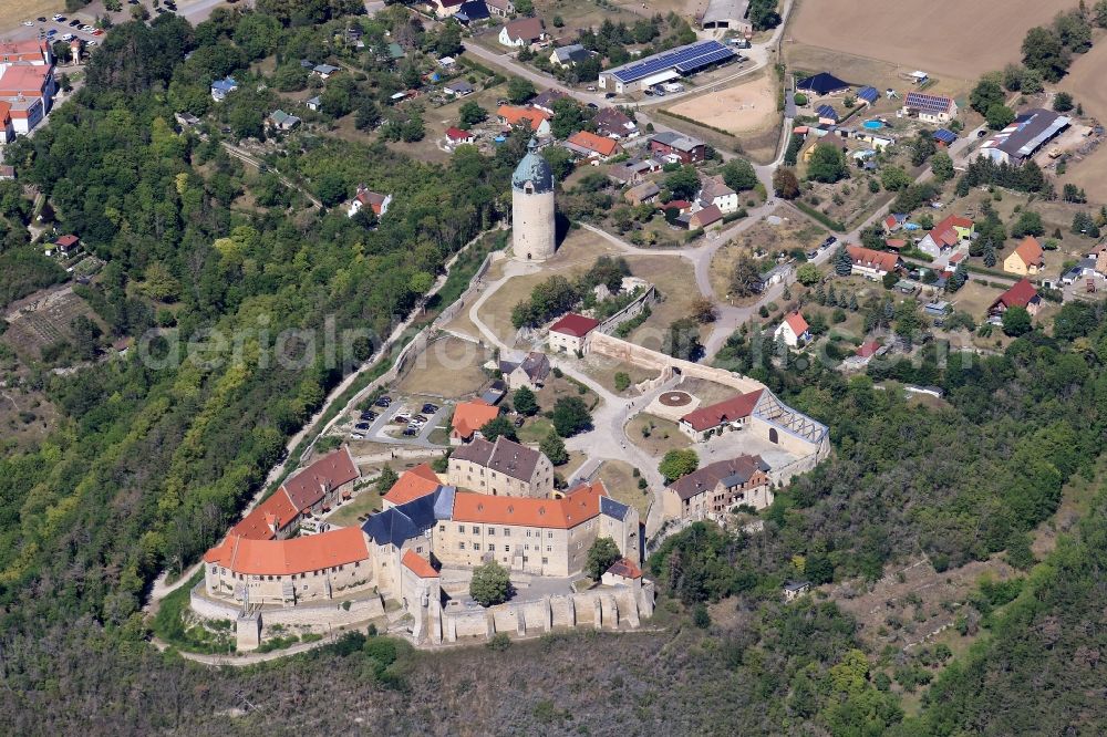 Freyburg (Unstrut) from the bird's eye view: Neuenburg castle and the keep Dicker Wilhelm Unstrut in the state Saxony-Anhalt, Germany