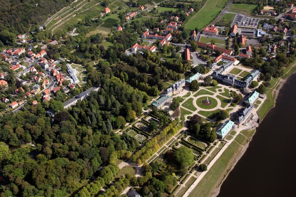 Aerial image Dresden - View of the buildings and the area of Pillnitz Castle on the Elbe in Dresden in the state Saxony. It is located in the district Pillnitz with the adjacent castle garden