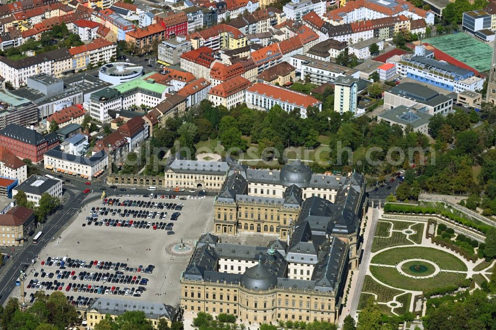 Würzburg from the bird's eye view: Building complex in the park of the castle Residenz in Wuerzburg in the state Bavaria