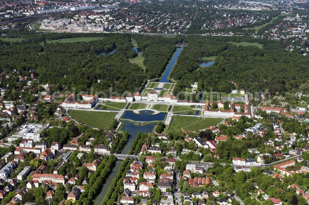 München from the bird's eye view: Building and Castle Park Castle Nymphenburg im Stadtteil Neuhausen-Nymphenburg in Munich in the state Bavaria