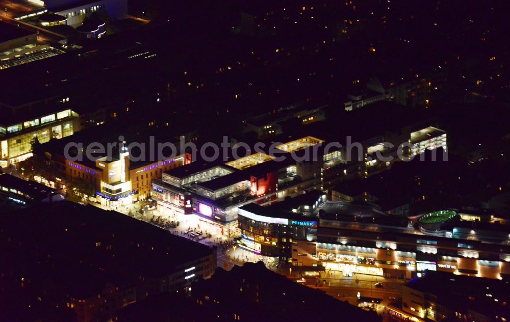 Berlin Steglitz from above - Night image with a view over the Schloss- Straßen- Center at the Walther- Schreiber- Platz in the district Steglitz in Berlin