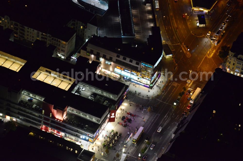 Aerial image Berlin Steglitz - Night image with a view over the Schloss- Straßen- Center at the Walther- Schreiber- Platz in the district Steglitz in Berlin