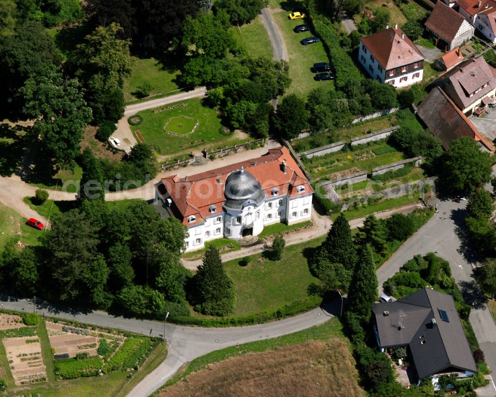 Aerial photograph Jagsthausen - Building complex in the park of the castle Weisses Schloss in Jagsthausen in the state Baden-Wuerttemberg, Germany