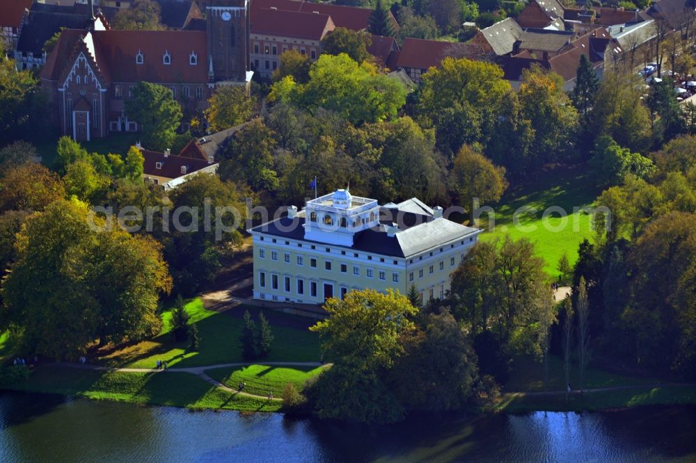 Aerial photograph Wörlitz - View of the castle in Woerlitz in the state Saxony-Anhalt