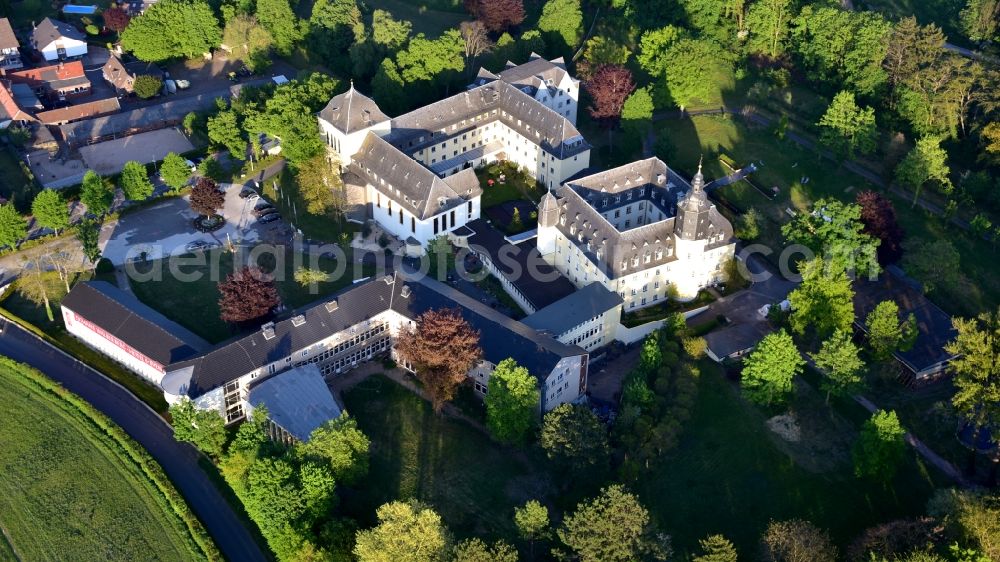Aerial photograph Bornheim - Schlosshotel Walberberg in Bornheim in the state North Rhine-Westphalia, Germany