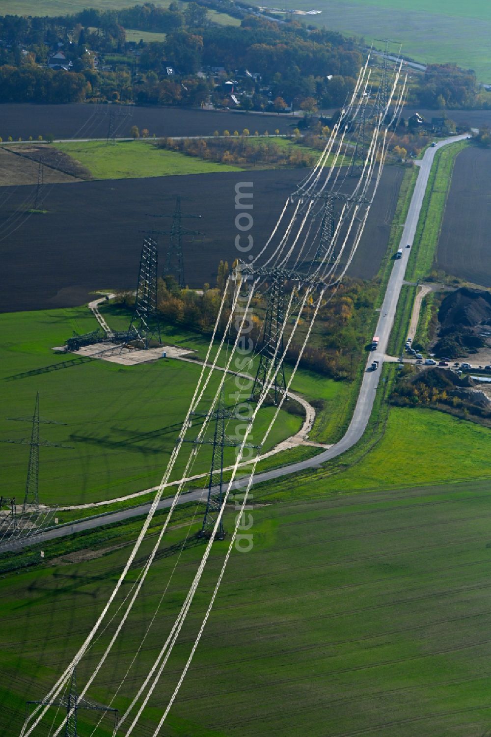 Altlandsberg from above - Current route of the power lines and pylons in Altlandsberg in the state Brandenburg, Germany