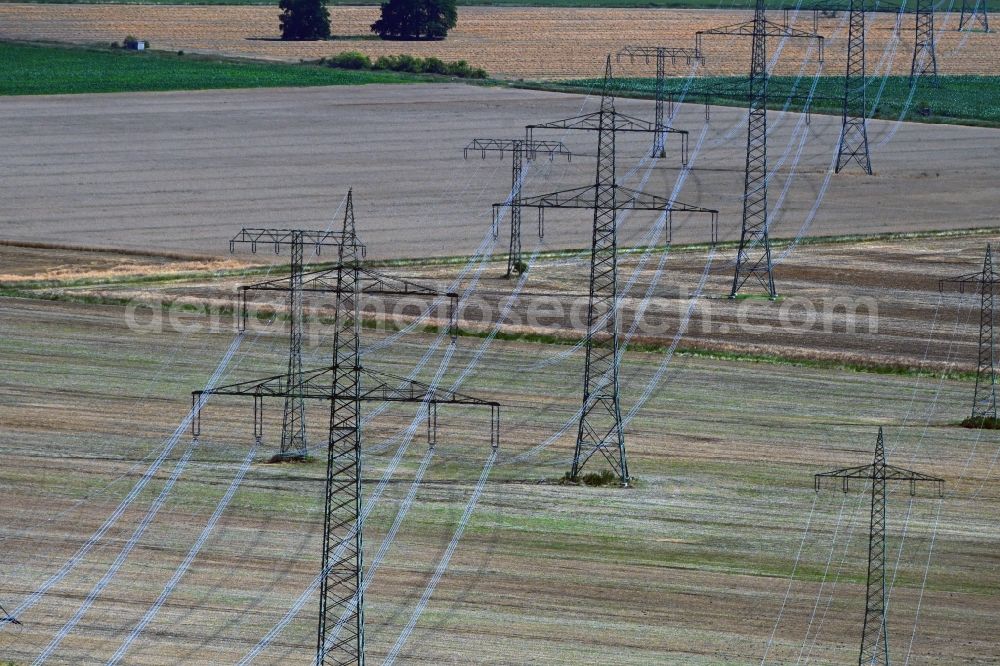 Schönwalde-Glien from above - Current route of the power lines and pylons in Schoenwalde-Glien in the state Brandenburg, Germany