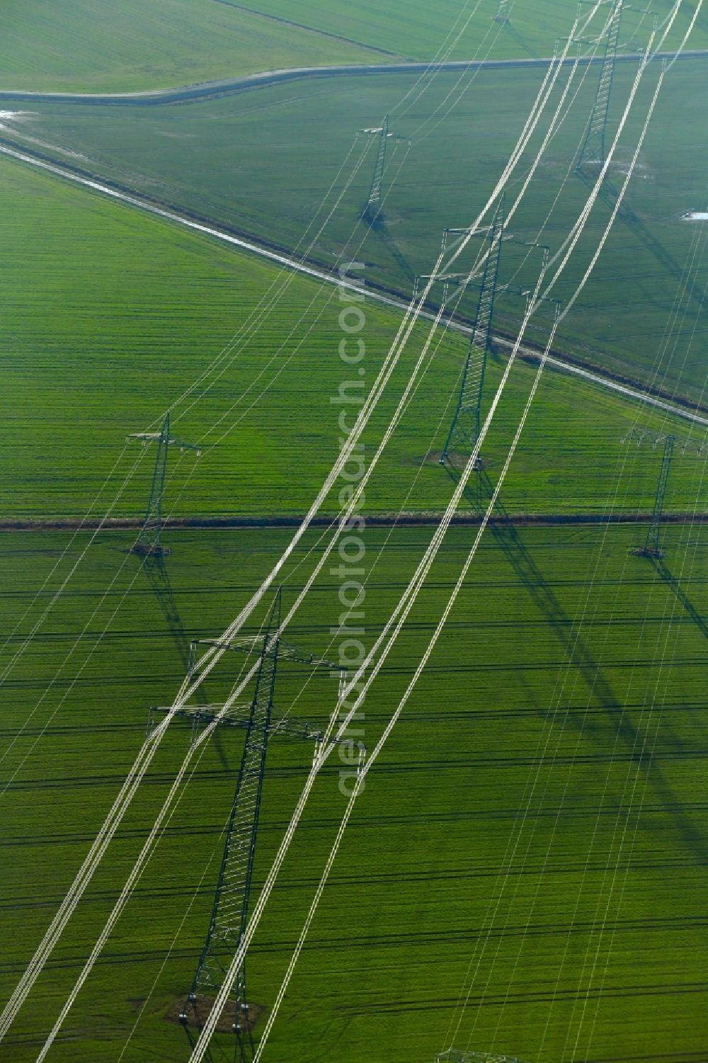 Wansdorf from above - Current route of the power lines and pylons in Wansdorf in the state Brandenburg, Germany