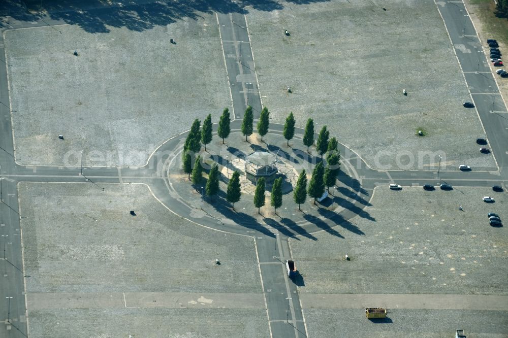 Aerial photograph Hannover - Ensemble space Schuetzenplatz in the inner city center in Hannover in the state Lower Saxony
