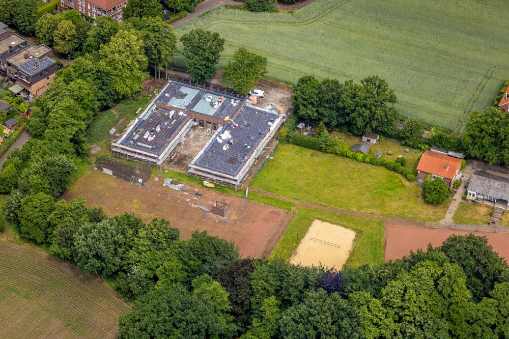 Dorsten from above - School building of the of Agathaschule in Dorsten at Ruhrgebiet in the state North Rhine-Westphalia, Germany