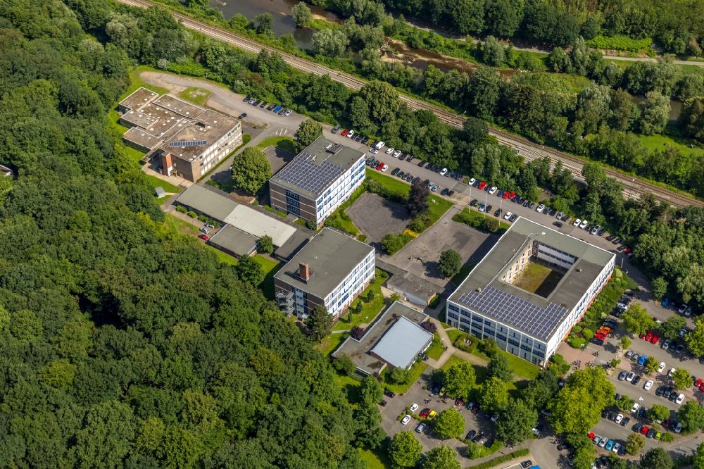 Aerial photograph Arnsberg - School building of the Berufskolleg Berliner Platz in Arnsberg in the state North Rhine-Westphalia, Germany