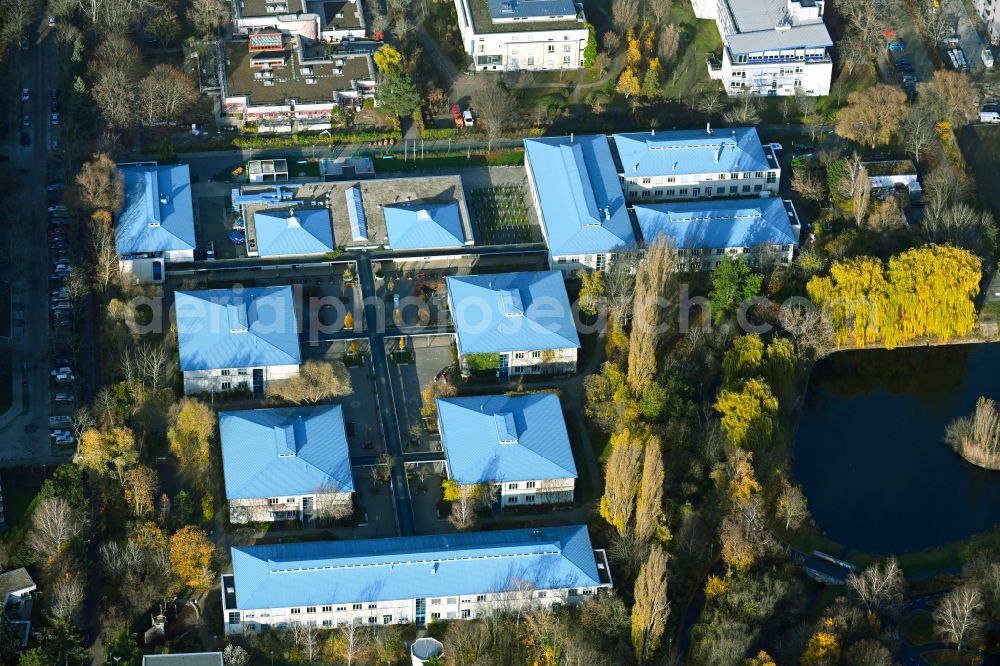 Berlin from above - School building of the Bettina-von-Arnim-Schule in the district Maerkisches Viertel in Berlin, Germany