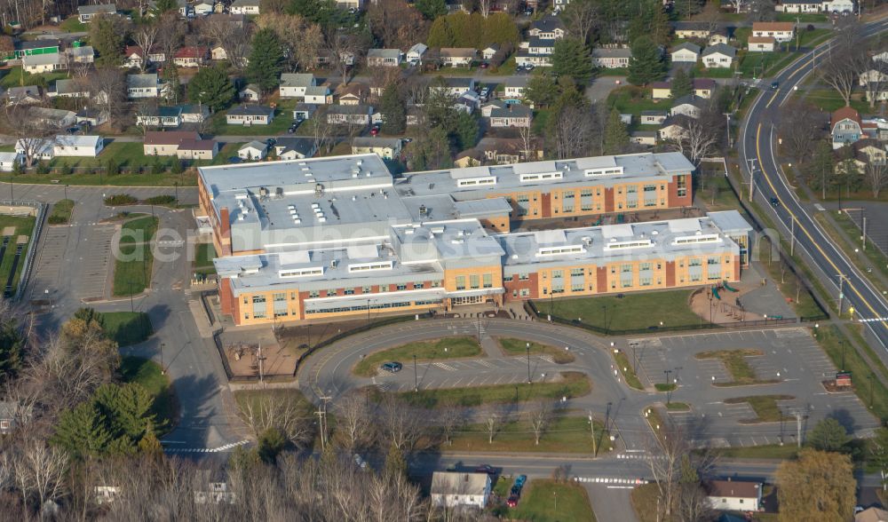 Brewer from the bird's eye view: School building of the Brewer Community School in Brewer in Maine, United States of America