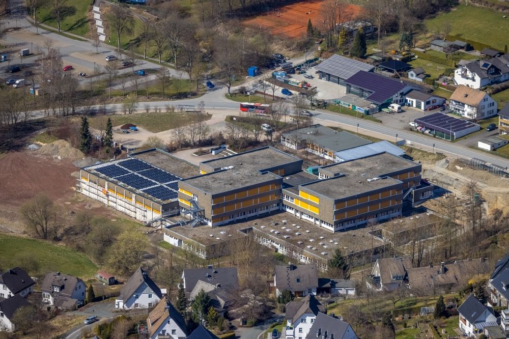 Aerial photograph Fredeburg - School building of the Erich Kaestner-Realschule in Fredeburg at Sauerland in the state North Rhine-Westphalia, Germany