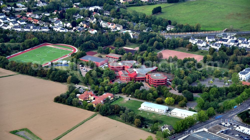 Bonn from the bird's eye view: School building of the Gesamtschule Bonn-Beuel in the district Puetzchen in Bonn in the state North Rhine-Westphalia, Germany
