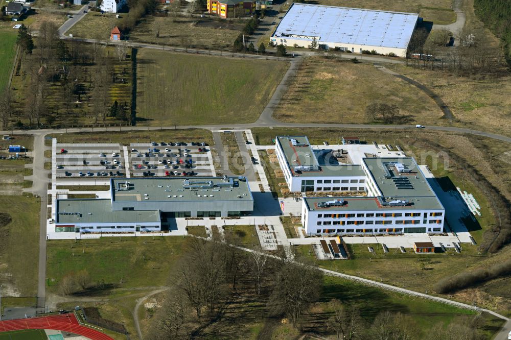 Aerial photograph Zossen - School building of the Geschwister-Scholl-Schule on street Zum Koenigsgraben in Zossen in the state Brandenburg, Germany