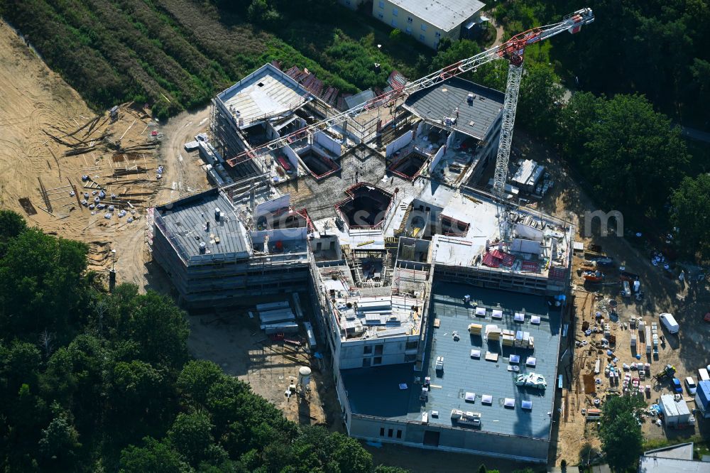 Aerial photograph Teltow - School building Grace-Hopper-Gesamtschule Conrad-Blenkle-Strasse corner Mahlower Strasse in Teltow in the state Brandenburg, Germany