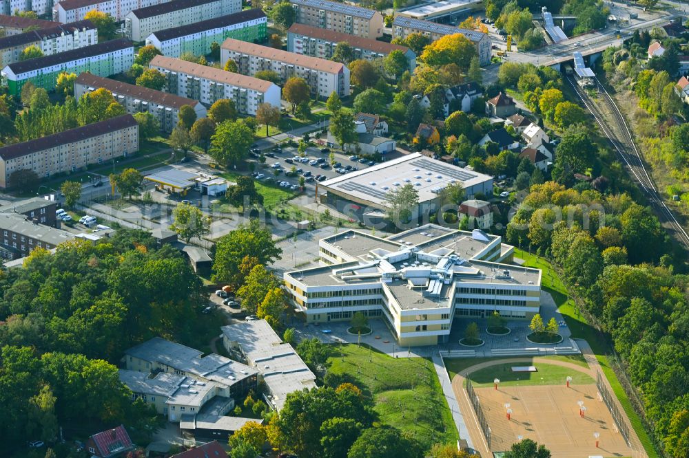 Aerial image Teltow - School building Grace-Hopper-Gesamtschule Conrad-Blenkle-Strasse corner Mahlower Strasse in Teltow in the state Brandenburg, Germany