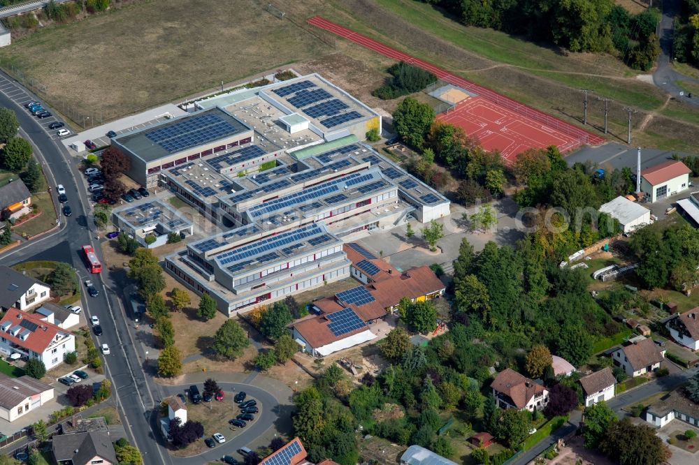 Aerial image Gemünden am Main - School building of the Grundschule Gemuenden on Main Hofweg in the district Langenprozelten in Gemuenden am Main in the state Bavaria, Germany