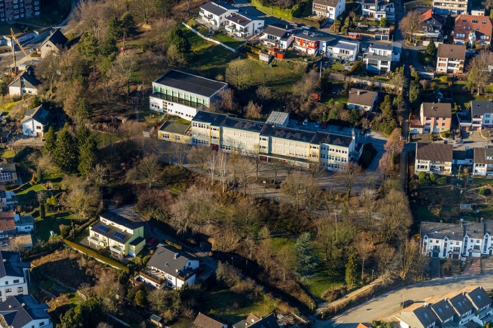 Aerial photograph Ennepetal - School building of the Grundschule Voerde on Bussardweg in Ennepetal in the state North Rhine-Westphalia, Germany