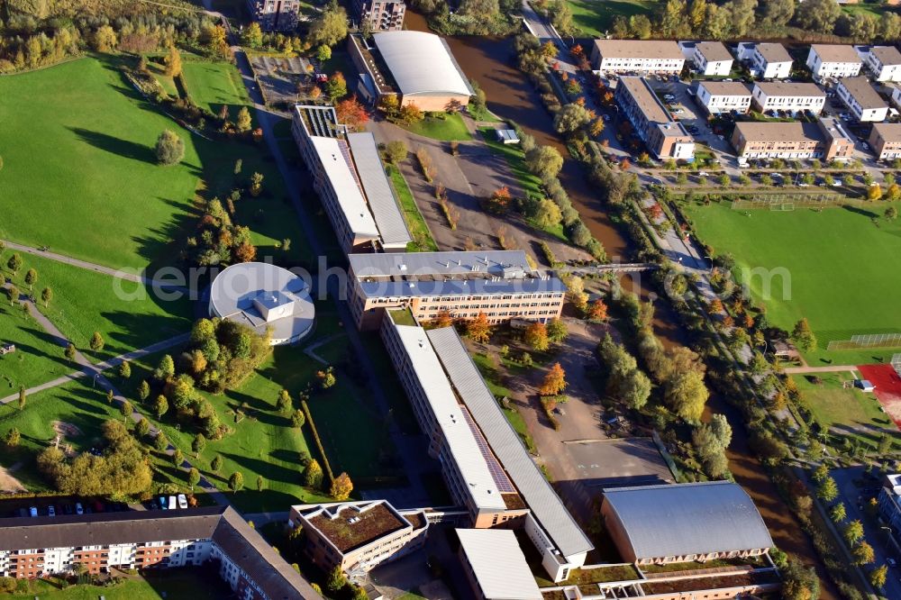 Aerial photograph Hamburg - School building of the Allermoehe in the district Bergedorf in Hamburg, Germany
