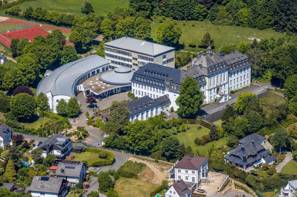 Attendorn from the bird's eye view: School building of the St.-Ursula-Gymnasium on Sankt-Ursula-Strasse in Attendorn in the state North Rhine-Westphalia, Germany