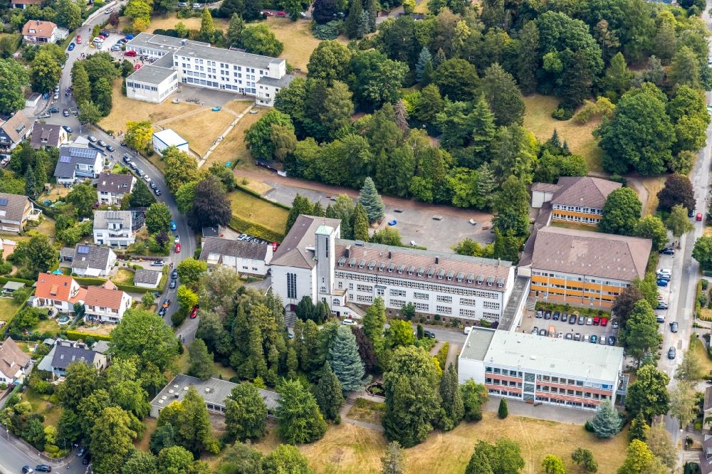 Menden (Sauerland) from above - School building of the Walburgisgynasium in Menden (Sauerland) in the state North Rhine-Westphalia, Germany