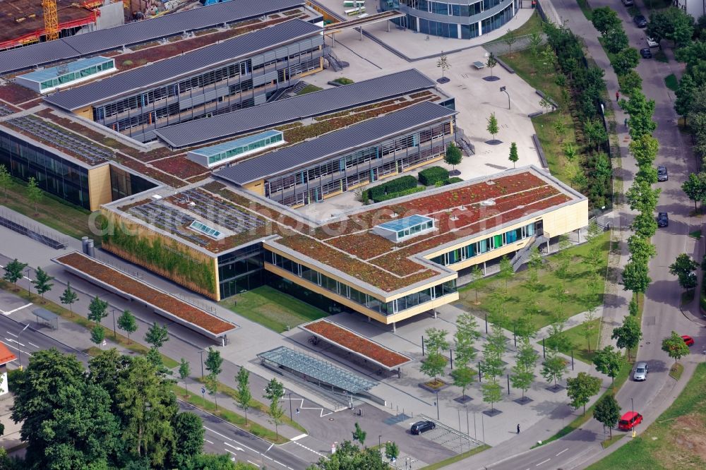 Aerial image Grünwald - School building in Gruenwald in the state Bavaria, Germany