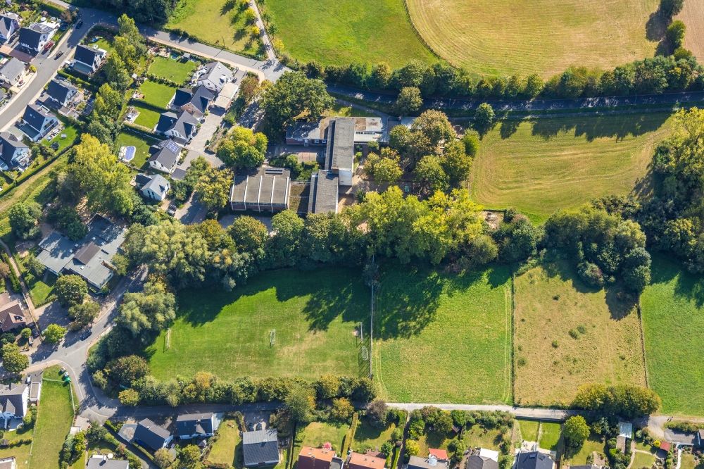 Aerial image Billmerich - School building of the Liedbachschule Unna on Liedbachstrasse in Billmerich in the state North Rhine-Westphalia, Germany