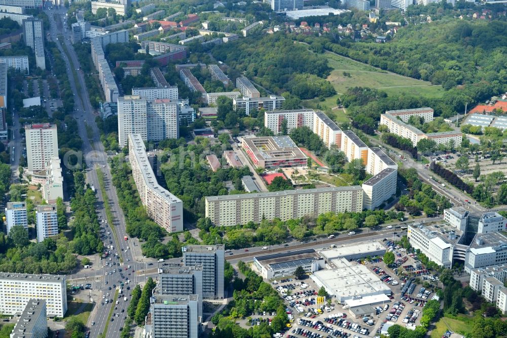 Berlin from above - School building of the Nils-Holgersson-Schule on Otto-Marquardt-Strasse in the district Fennpfuhl in Berlin, Germany