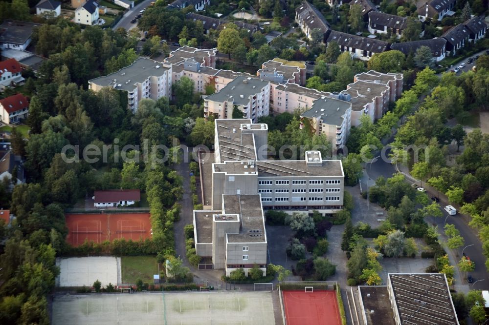 Berlin from the bird's eye view: School building of the Louise-Schroeder-School with a focus on administration in the Lichterfelde part of Berlin